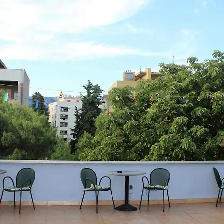 Quasimodo (adults Only) Hostel *
