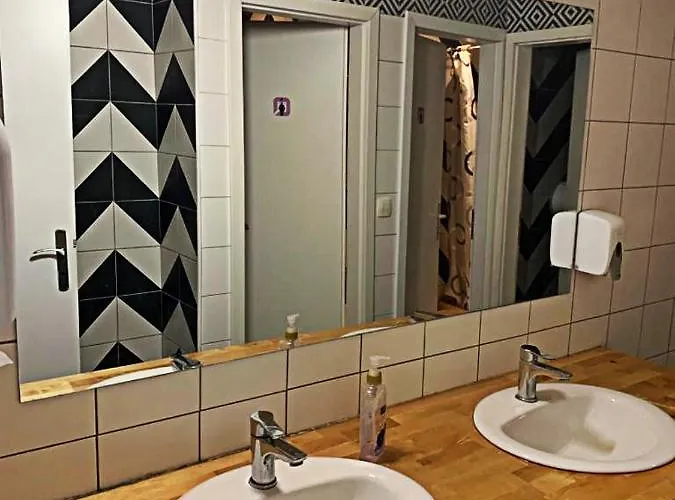 Quasimodo (adults Only) * Σπλιτ