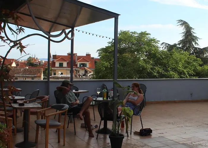 Hostel Quasimodo (adults Only) Σπλιτ